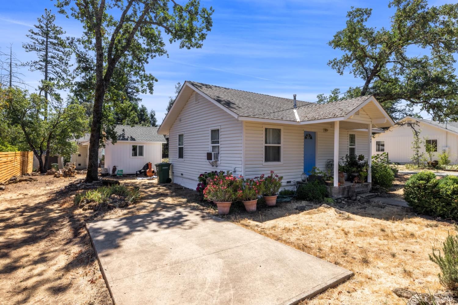 Detail Gallery Image 24 of 37 For 228 Mariposa Dr, Angwin,  CA 94508 - 8 Beds | 4 Baths