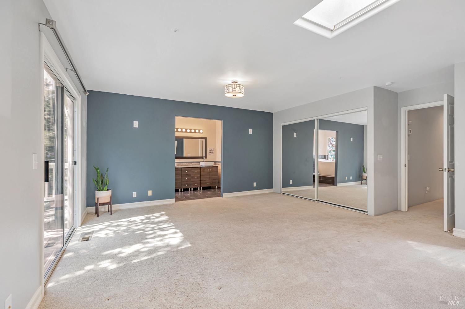 Detail Gallery Image 26 of 80 For 450 Echo Valley Rd, Salinas,  CA 93907 - 4 Beds | 2/1 Baths