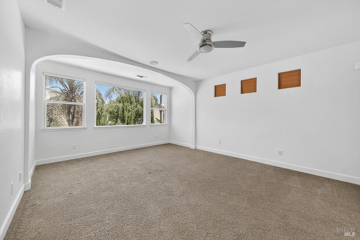 Detail Gallery Image 52 of 73 For 3034 W Clinton Ct, Visalia,  CA 93291 - 5 Beds | 3 Baths