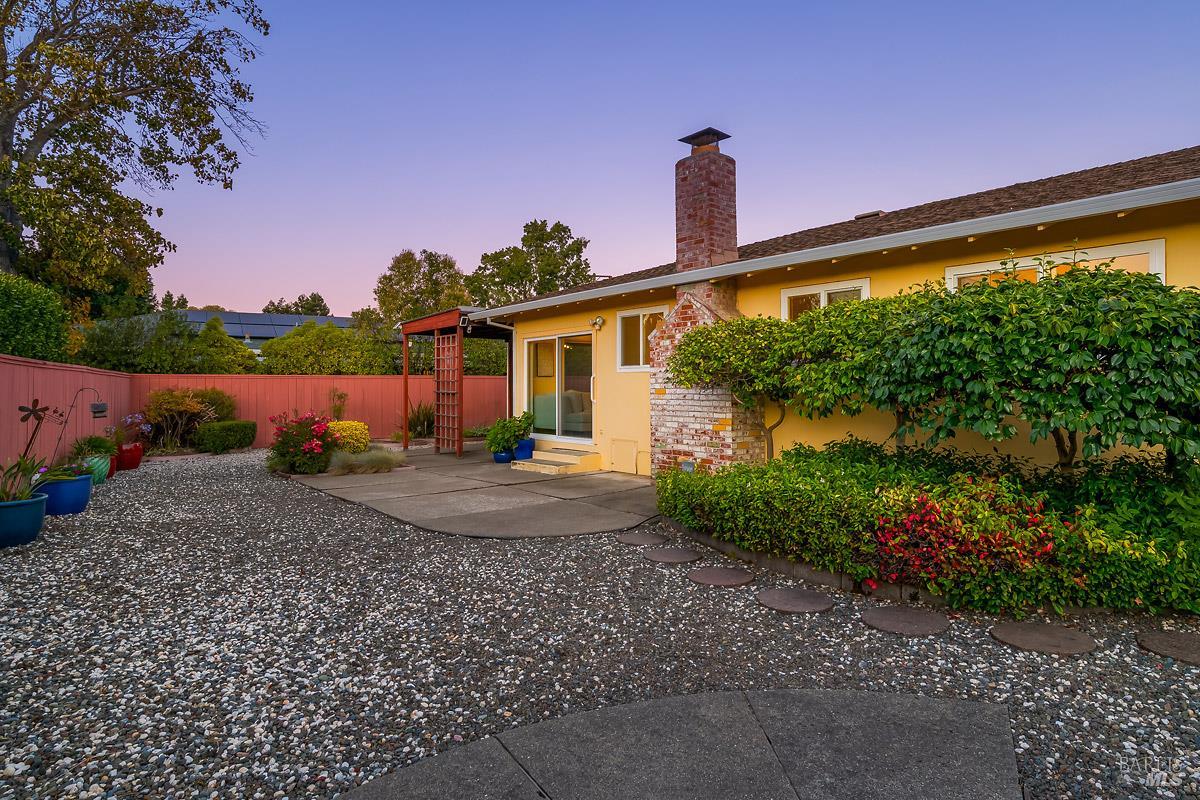 Detail Gallery Image 46 of 46 For 7 Laurie Ct, Novato,  CA 94947 - 4 Beds | 2 Baths