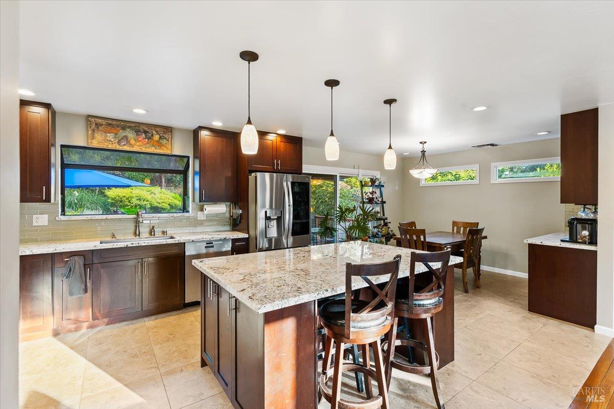 Detail Gallery Image 11 of 50 For 1200 Calle Del Arroyo Unkn, Sonoma,  CA 95476 - 3 Beds | 2 Baths