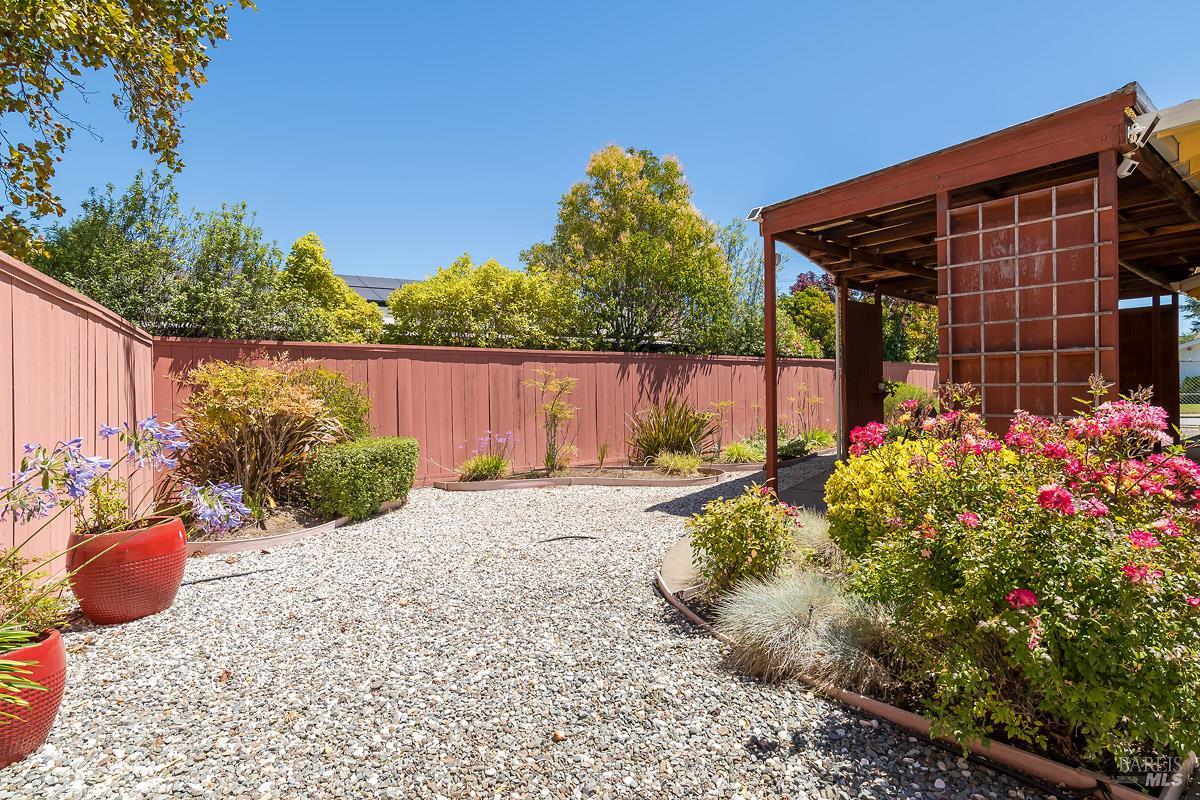 Detail Gallery Image 29 of 46 For 7 Laurie Ct, Novato,  CA 94947 - 4 Beds | 2 Baths