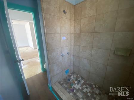 Detail Gallery Image 6 of 23 For 566 1st St, Upper Lake,  CA 95485 - 3 Beds | 2 Baths