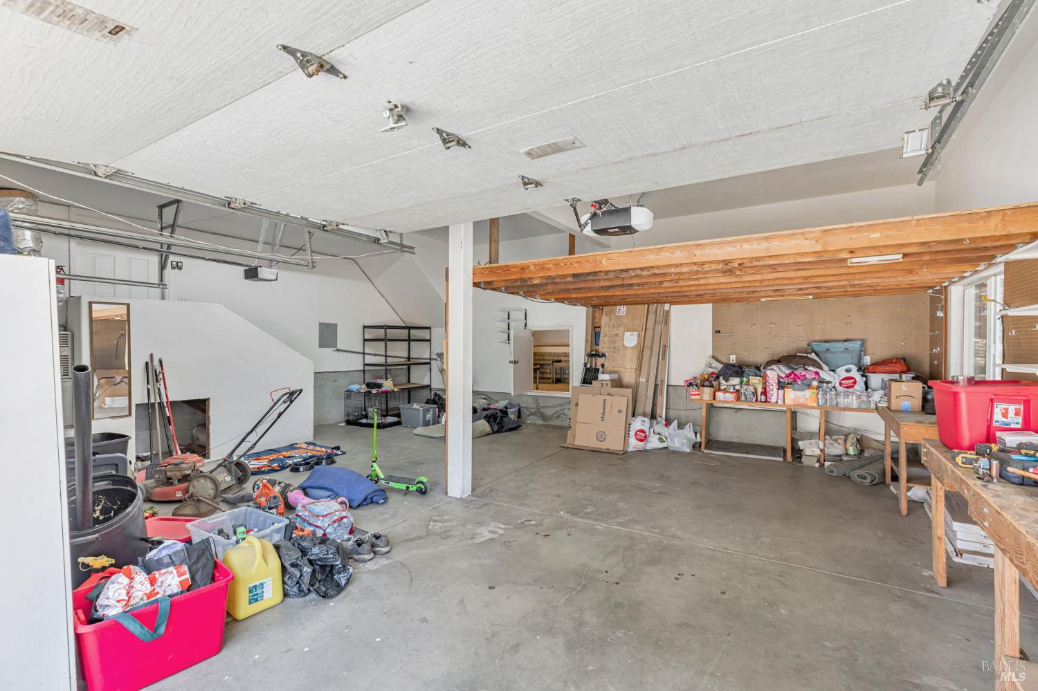 Detail Gallery Image 40 of 80 For 450 Echo Valley Rd, Salinas,  CA 93907 - 4 Beds | 2/1 Baths
