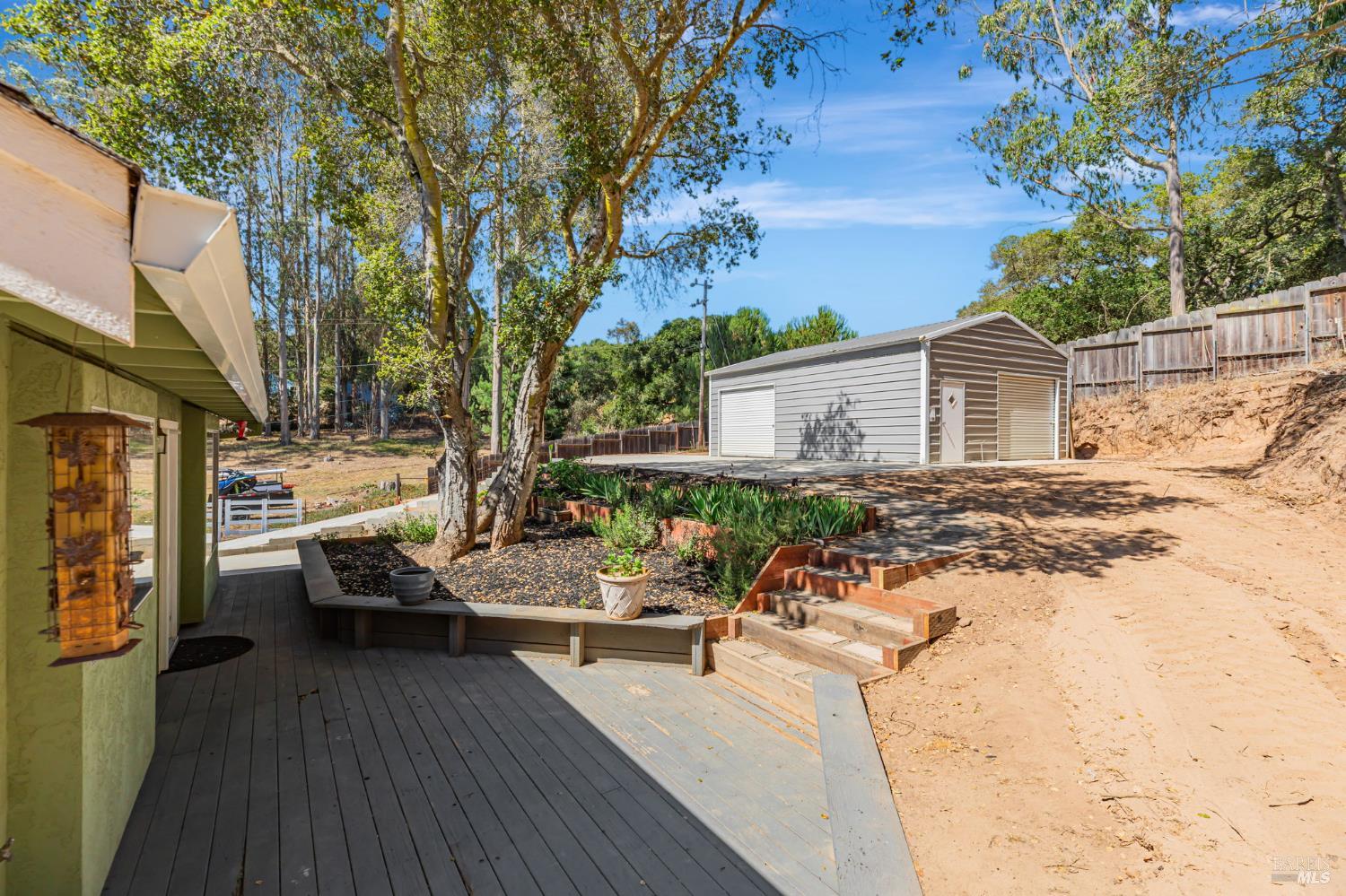 Detail Gallery Image 54 of 80 For 450 Echo Valley Rd, Salinas,  CA 93907 - 4 Beds | 2/1 Baths