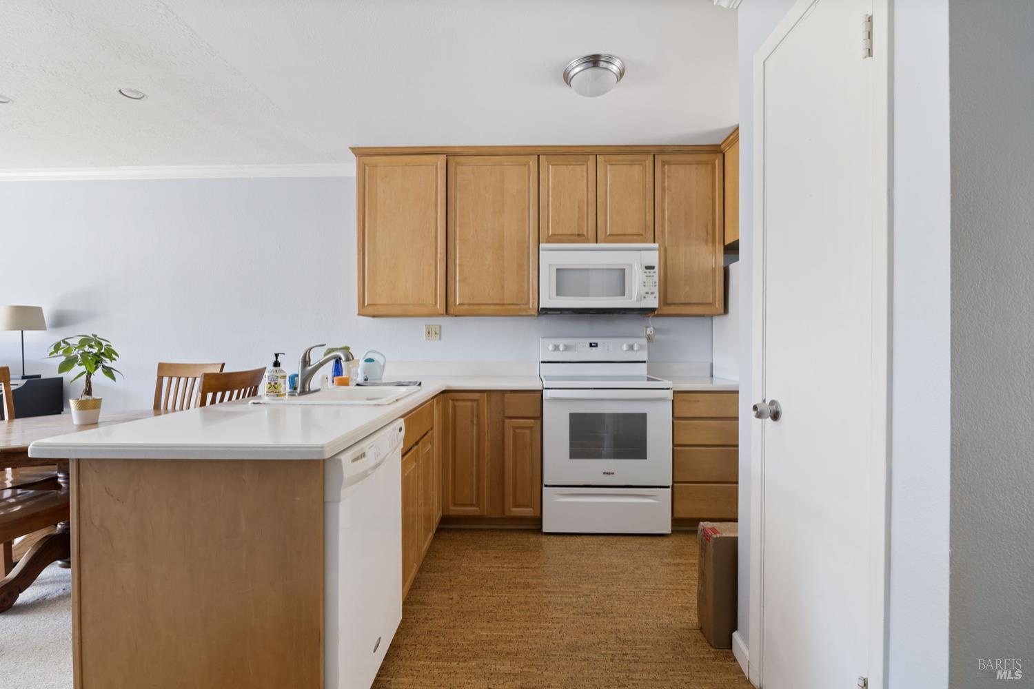 Detail Gallery Image 4 of 20 For 1708 Glenbrook Dr #D,  Santa Rosa,  CA 95401 - 2 Beds | 1 Baths