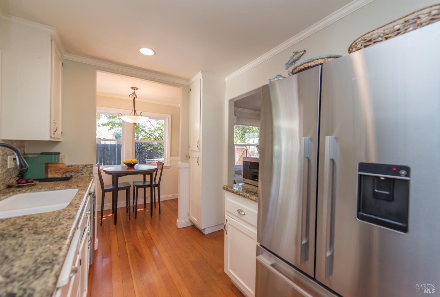 Detail Gallery Image 13 of 58 For 1720 Slater St, Santa Rosa,  CA 95404 - 2 Beds | 2 Baths