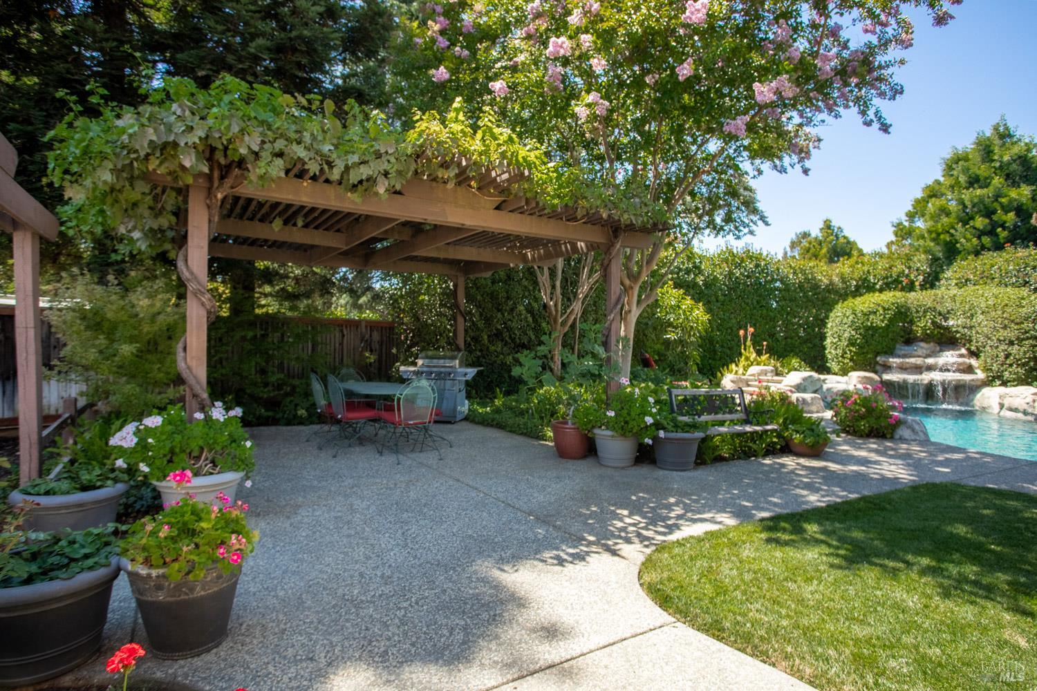 Detail Gallery Image 72 of 84 For 1320 Revelle Ct, Dixon,  CA 95620 - 4 Beds | 2/1 Baths