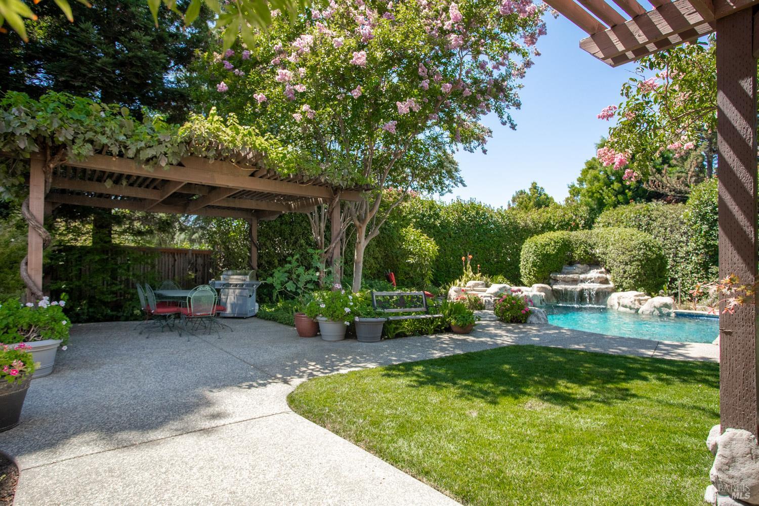 Detail Gallery Image 71 of 84 For 1320 Revelle Ct, Dixon,  CA 95620 - 4 Beds | 2/1 Baths