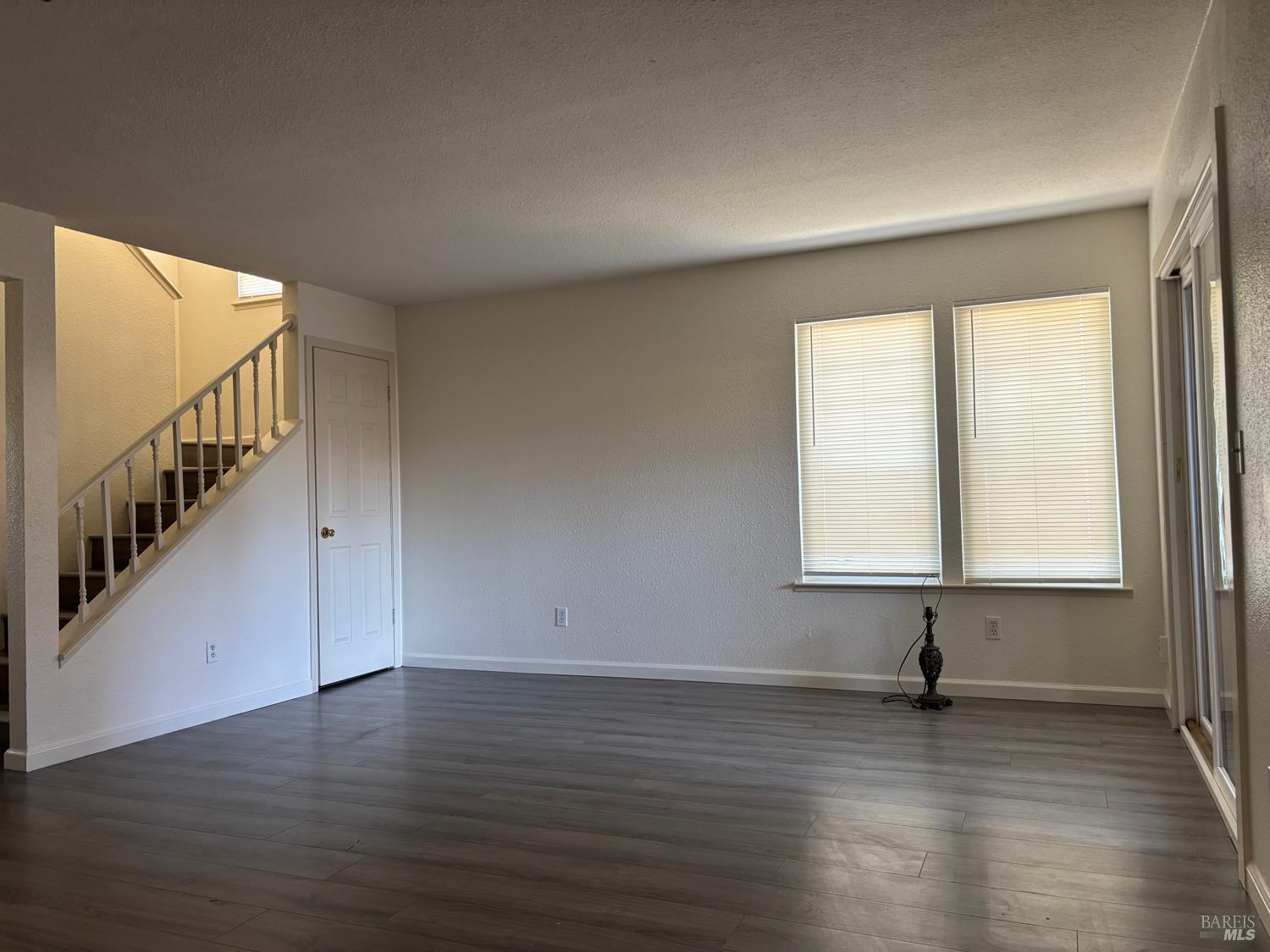 Detail Gallery Image 7 of 18 For 1960 Grande Cir #41,  Fairfield,  CA 94533 - 2 Beds | 1/1 Baths