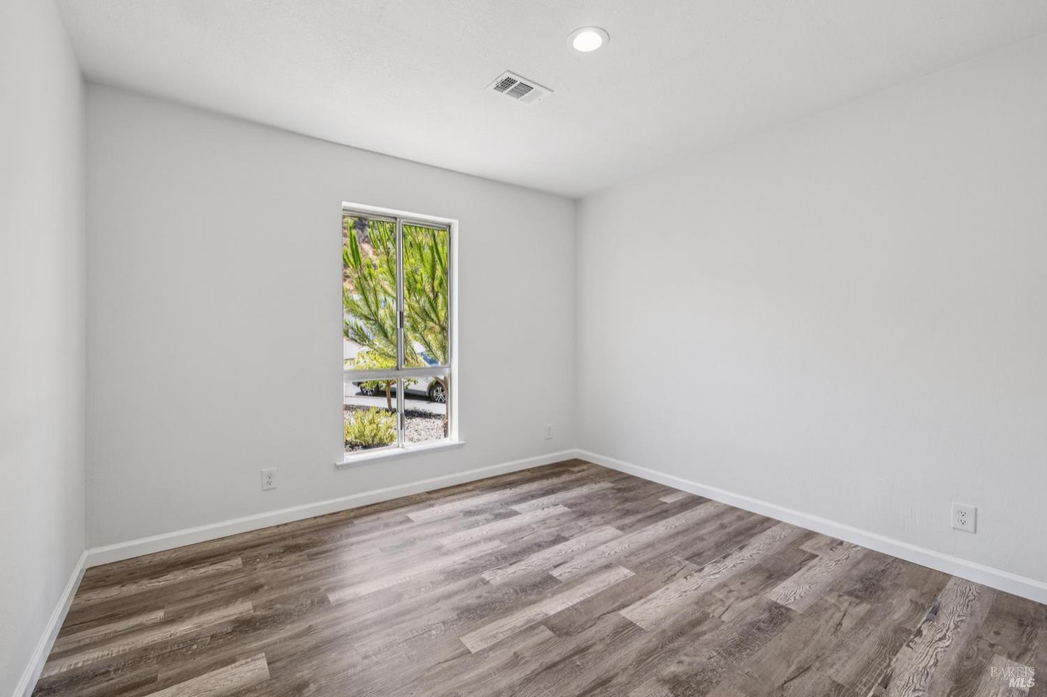 Detail Gallery Image 32 of 35 For 756 Estancia Way, San Rafael,  CA 94903 - 4 Beds | 2 Baths