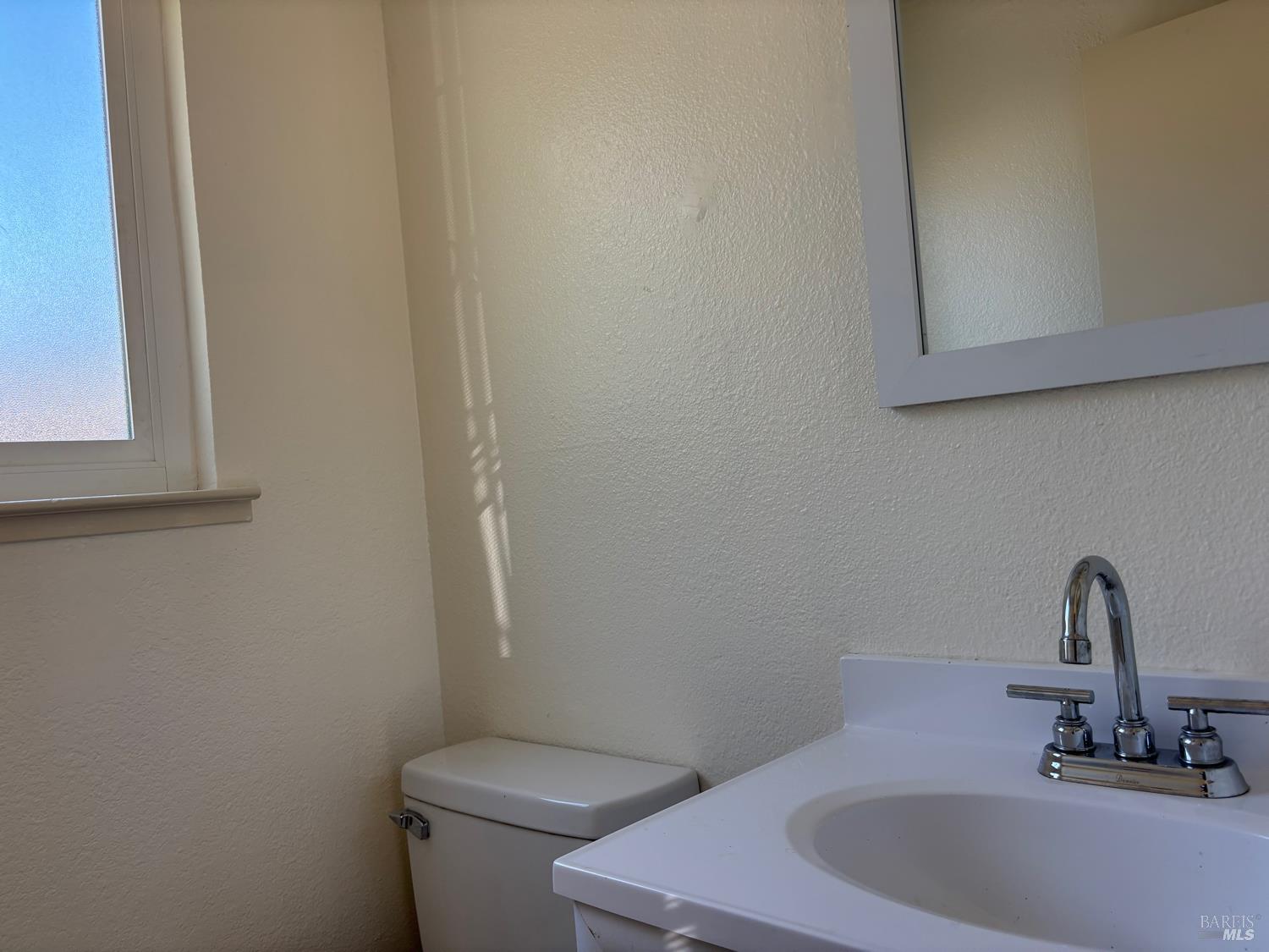 Detail Gallery Image 8 of 18 For 1960 Grande Cir #41,  Fairfield,  CA 94533 - 2 Beds | 1/1 Baths