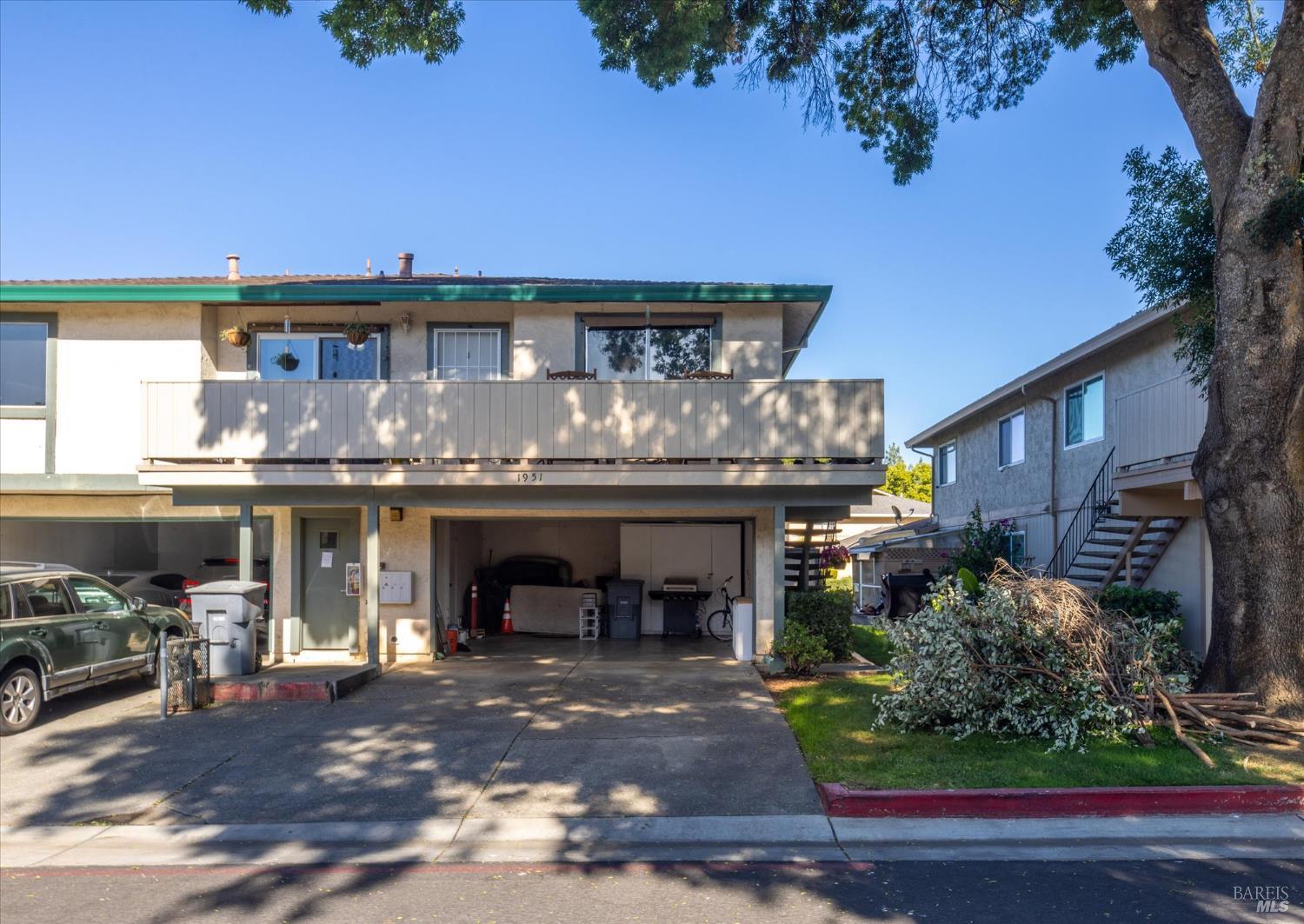 Detail Gallery Image 13 of 15 For 1951 Aletha Ln #4,  Vacaville,  CA 95687 - 3 Beds | 1/1 Baths