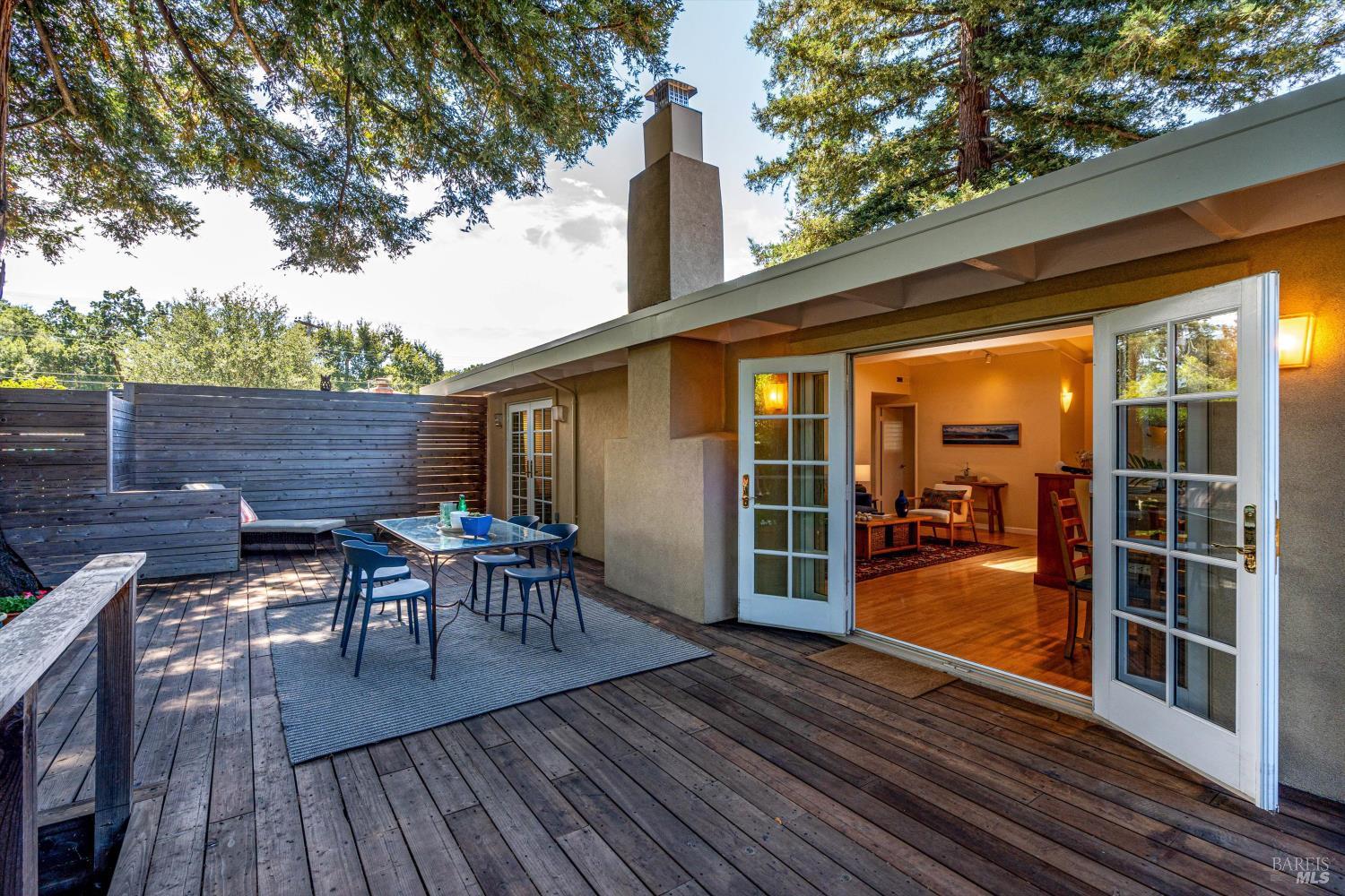 Detail Gallery Image 51 of 55 For 983 Glenwood Dr, Sonoma,  CA 95476 - 3 Beds | 2 Baths