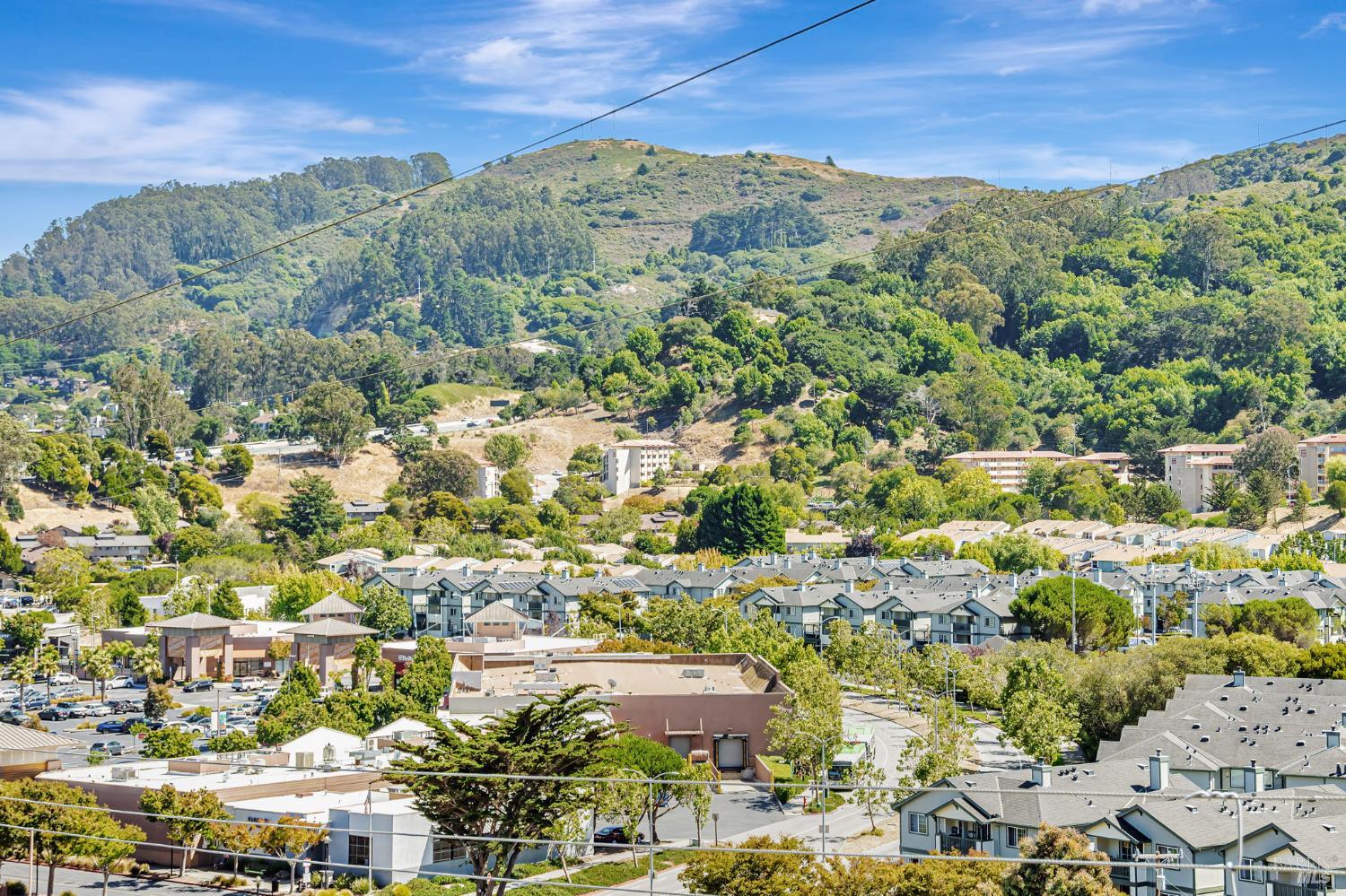 Detail Gallery Image 38 of 43 For 55 Park Cir, Sausalito,  CA 94965 - 4 Beds | 2/1 Baths
