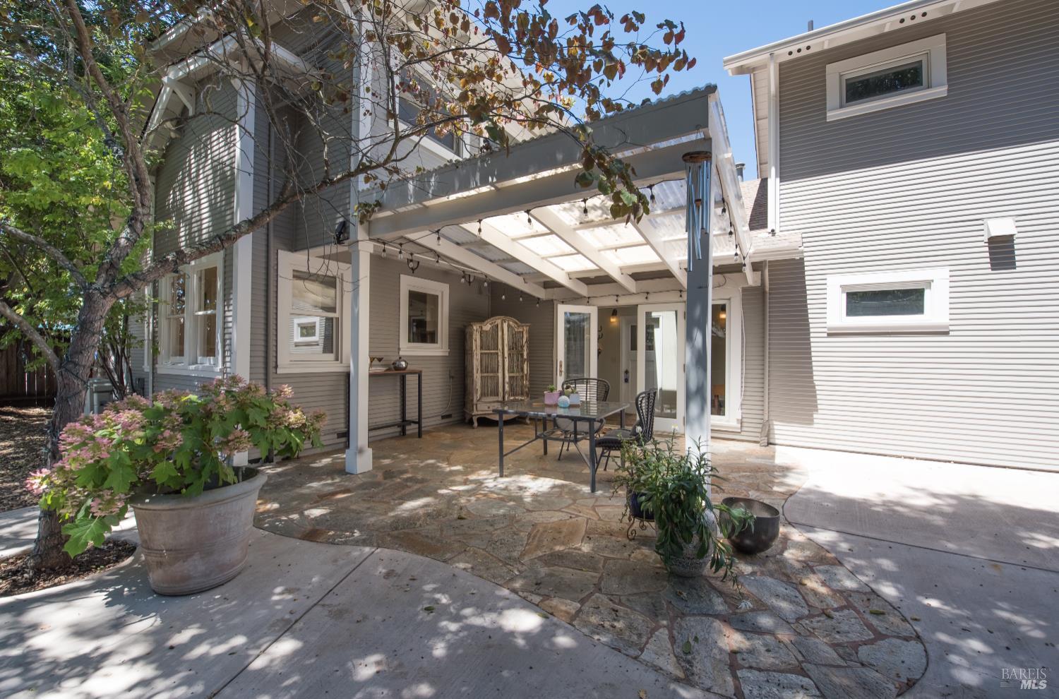 Detail Gallery Image 29 of 58 For 1720 Slater St, Santa Rosa,  CA 95404 - 2 Beds | 2 Baths