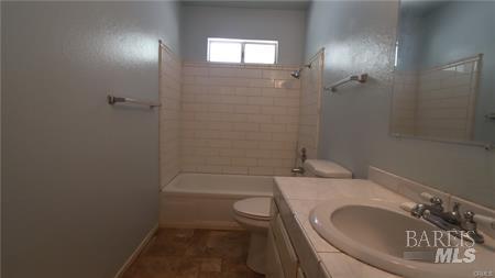 Detail Gallery Image 11 of 23 For 3771 Manchester Ave, Clearlake,  CA 95422 - 2 Beds | 2 Baths