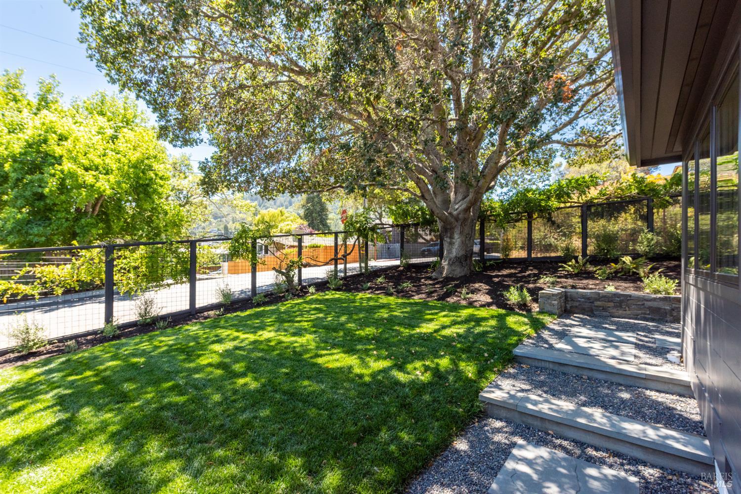 Detail Gallery Image 61 of 75 For 402 Alexander Ave, Larkspur,  CA 94939 - 4 Beds | 2/1 Baths