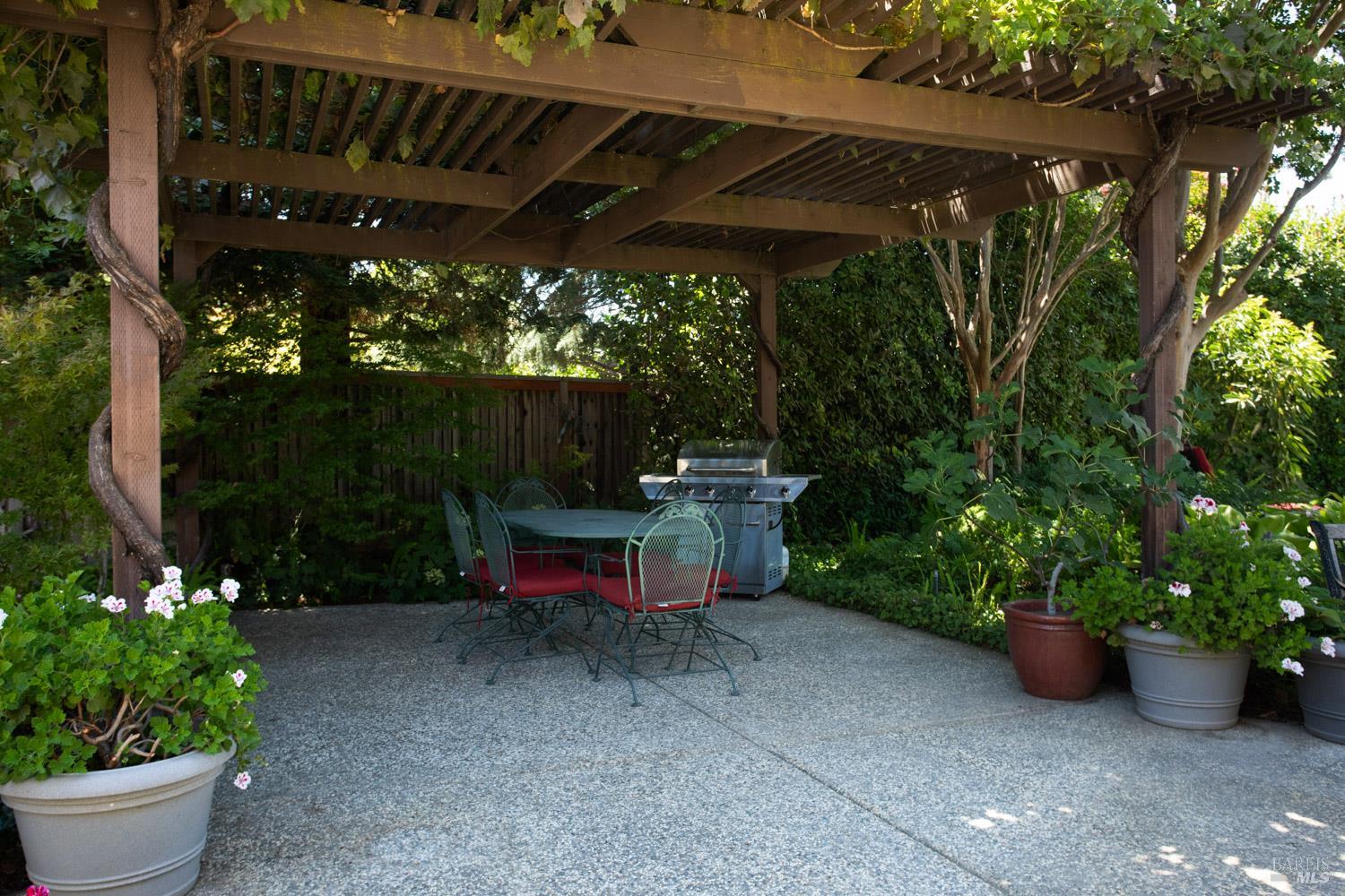 Detail Gallery Image 55 of 84 For 1320 Revelle Ct, Dixon,  CA 95620 - 4 Beds | 2/1 Baths
