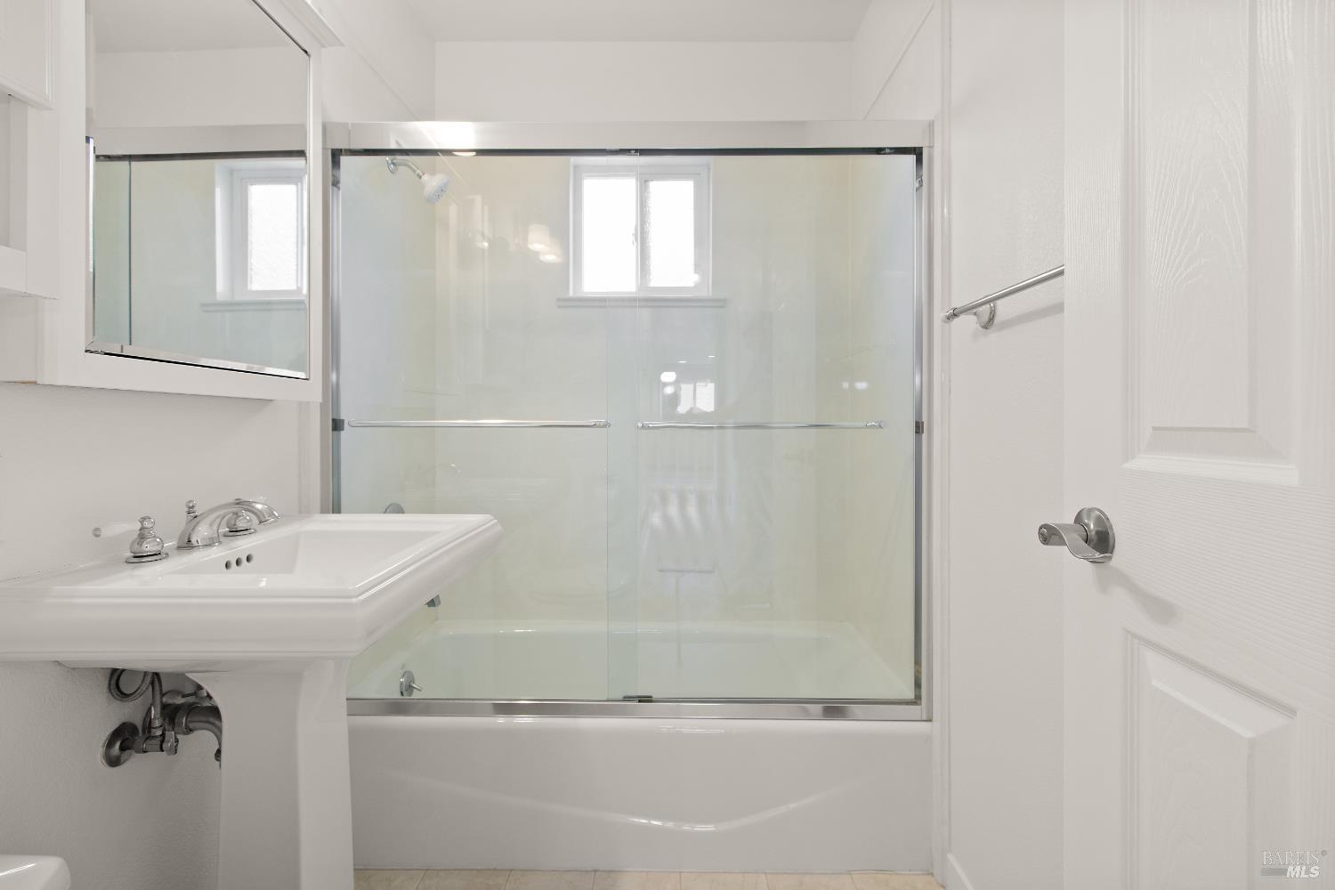 Detail Gallery Image 21 of 33 For 425 Gonzaga Ave, Vallejo,  CA 94589 - 4 Beds | 2 Baths