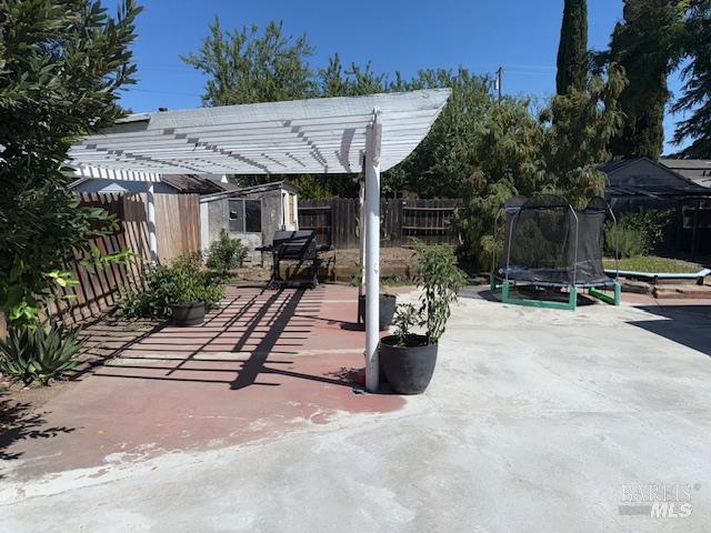 Detail Gallery Image 13 of 14 For 650 Marvin Way, Dixon,  CA 95620 - 3 Beds | 2 Baths