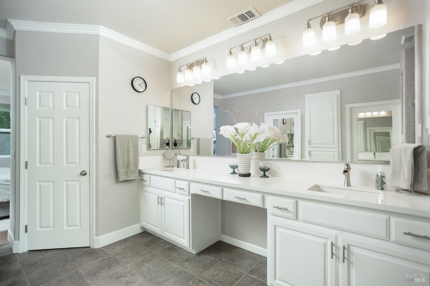 Detail Gallery Image 33 of 84 For 1320 Revelle Ct, Dixon,  CA 95620 - 4 Beds | 2/1 Baths