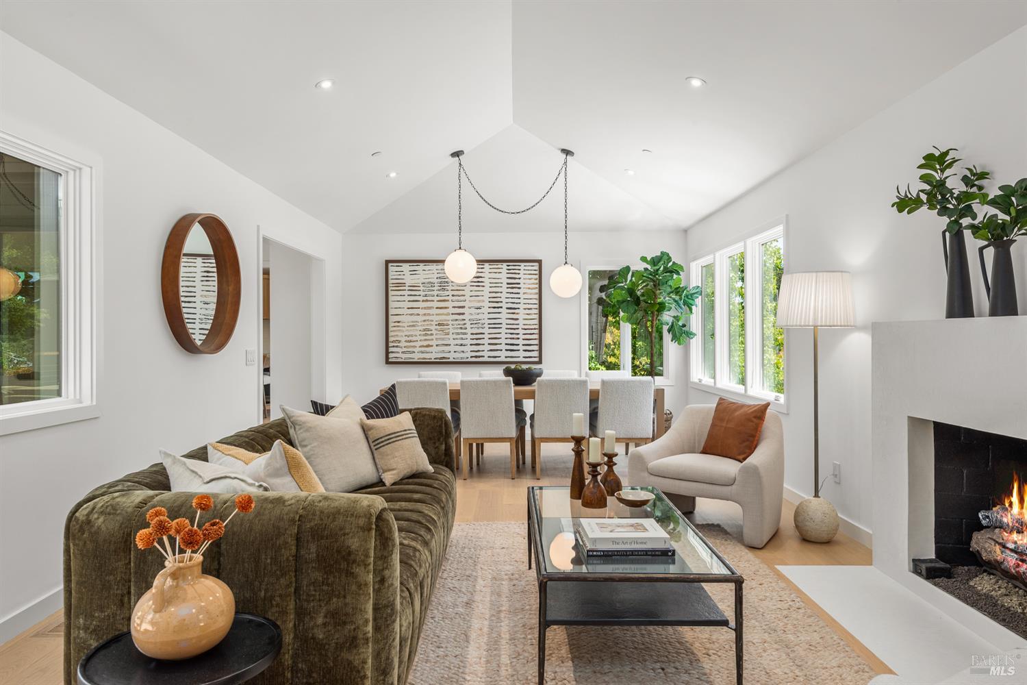Detail Gallery Image 7 of 75 For 402 Alexander Ave, Larkspur,  CA 94939 - 4 Beds | 2/1 Baths
