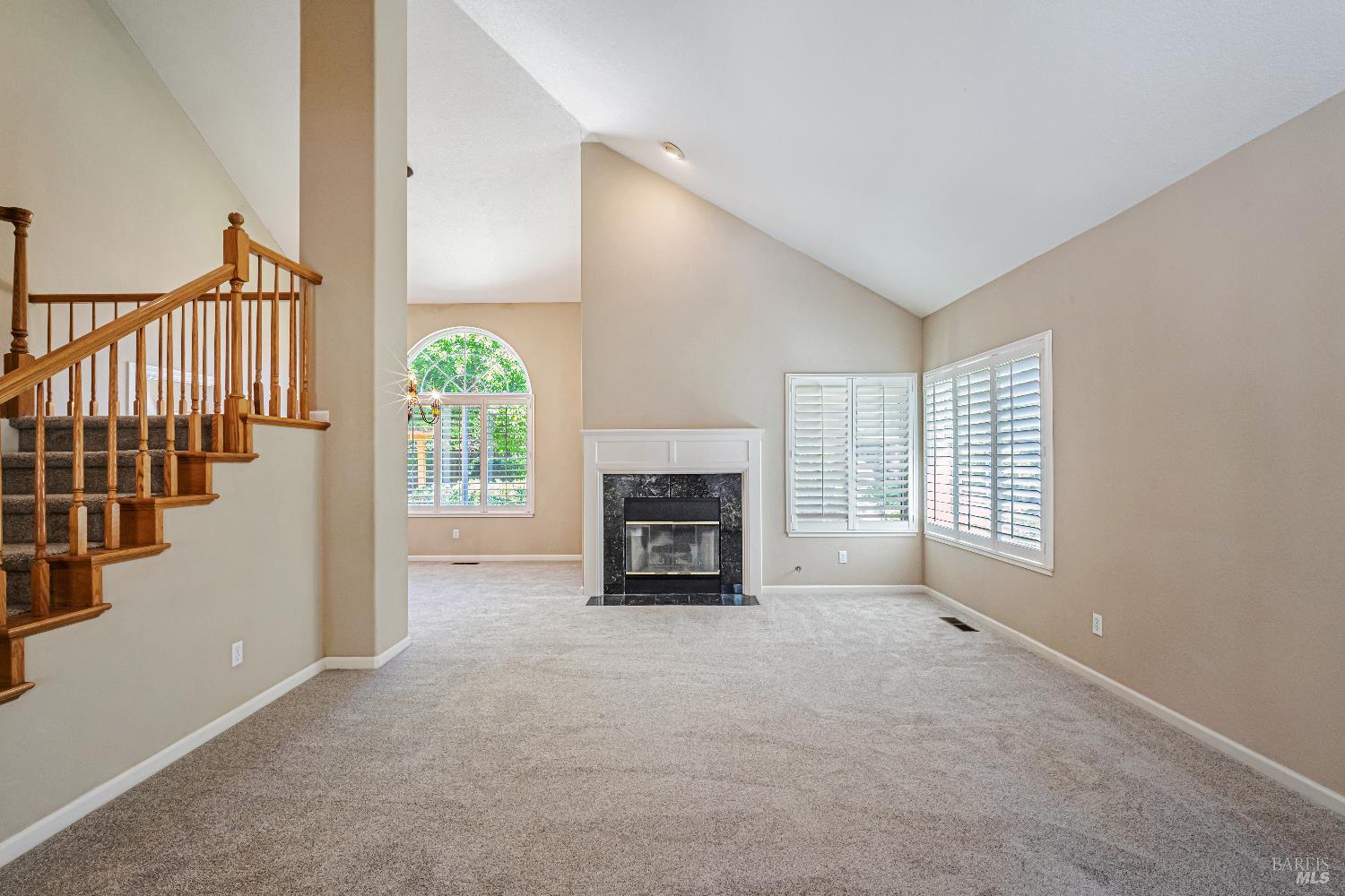 Detail Gallery Image 5 of 19 For 5441 Shallows Pl, Santa Rosa,  CA 95409 - 4 Beds | 3 Baths