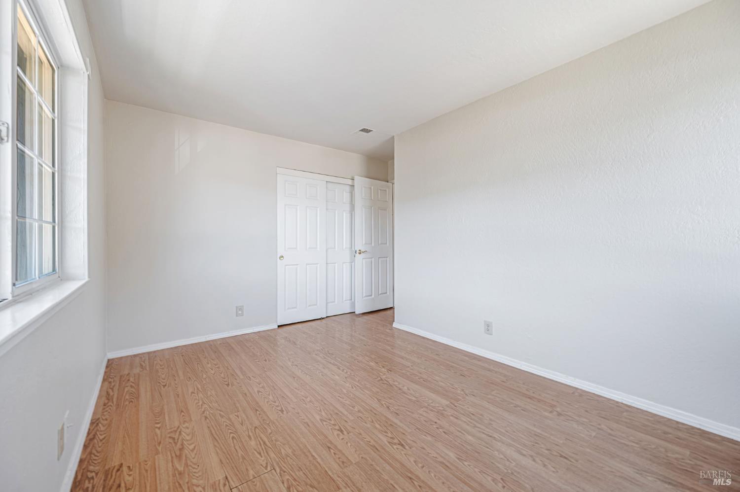 Detail Gallery Image 25 of 43 For 55 Park Cir, Sausalito,  CA 94965 - 4 Beds | 2/1 Baths