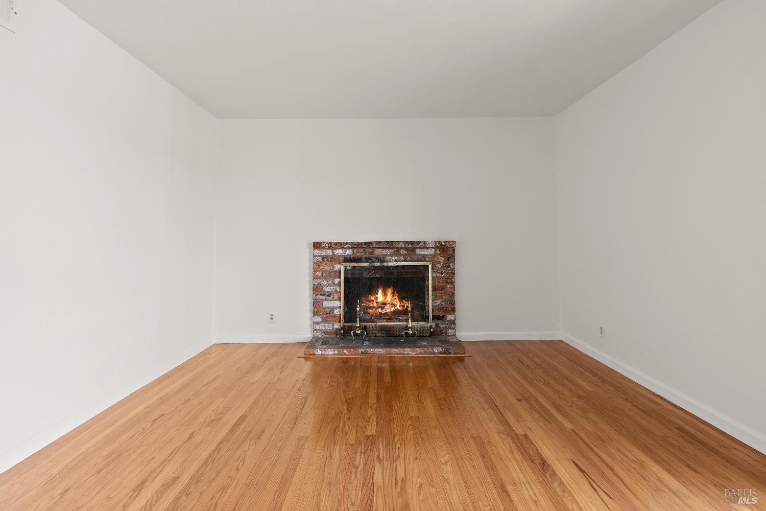 Detail Gallery Image 6 of 33 For 425 Gonzaga Ave, Vallejo,  CA 94589 - 4 Beds | 2 Baths