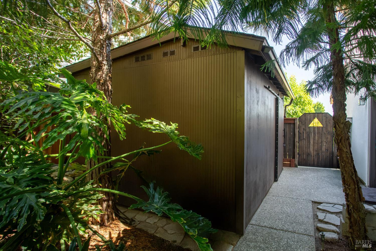 Detail Gallery Image 64 of 84 For 1320 Revelle Ct, Dixon,  CA 95620 - 4 Beds | 2/1 Baths