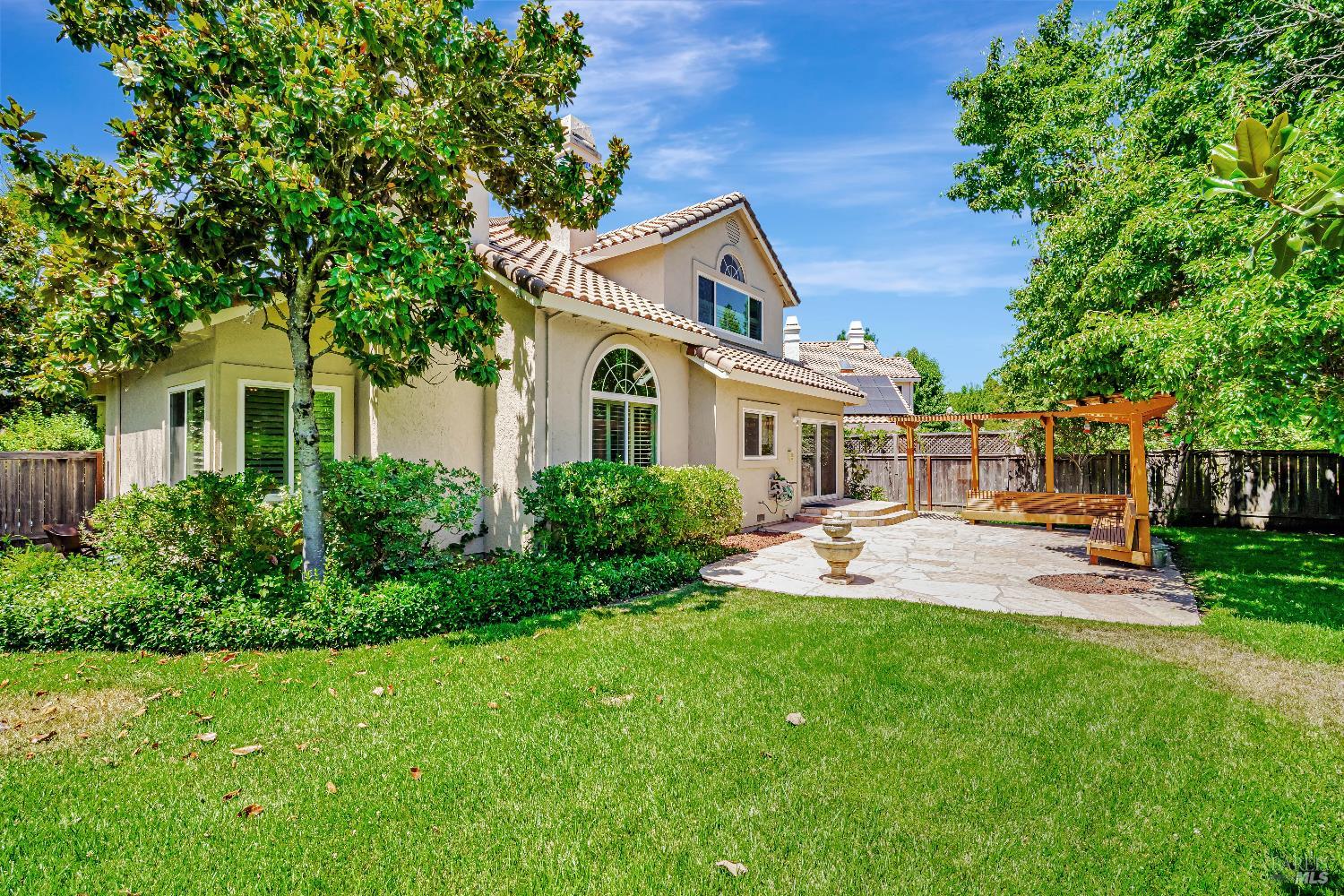 Detail Gallery Image 16 of 19 For 5441 Shallows Pl, Santa Rosa,  CA 95409 - 4 Beds | 3 Baths