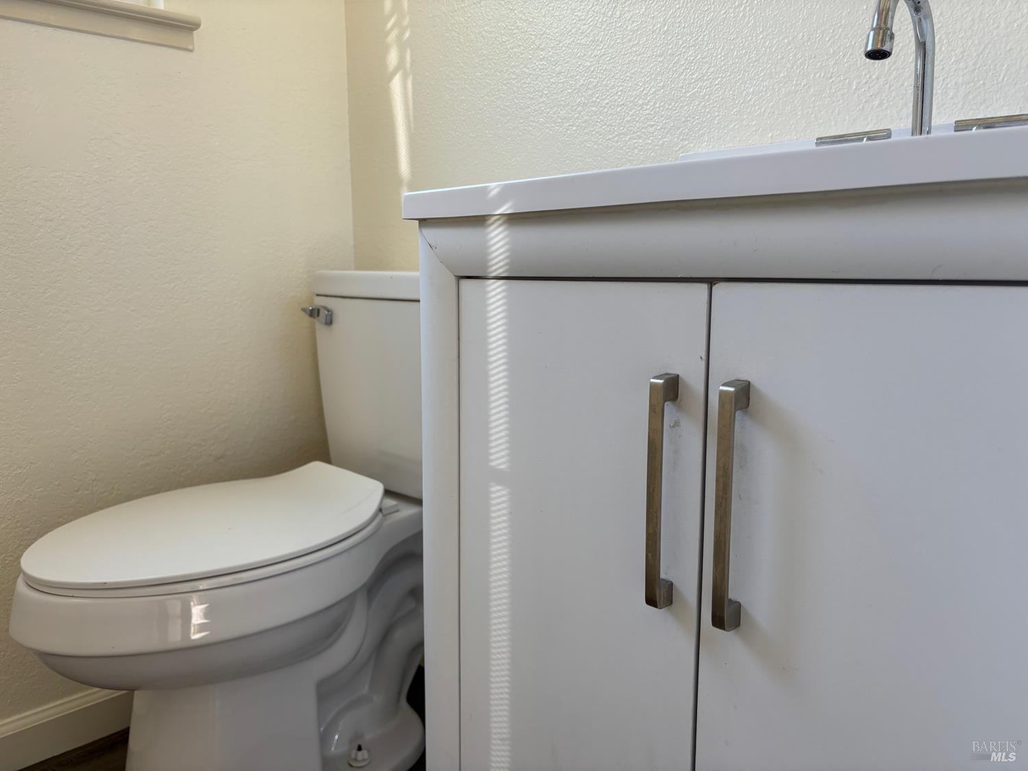 Detail Gallery Image 9 of 18 For 1960 Grande Cir #41,  Fairfield,  CA 94533 - 2 Beds | 1/1 Baths