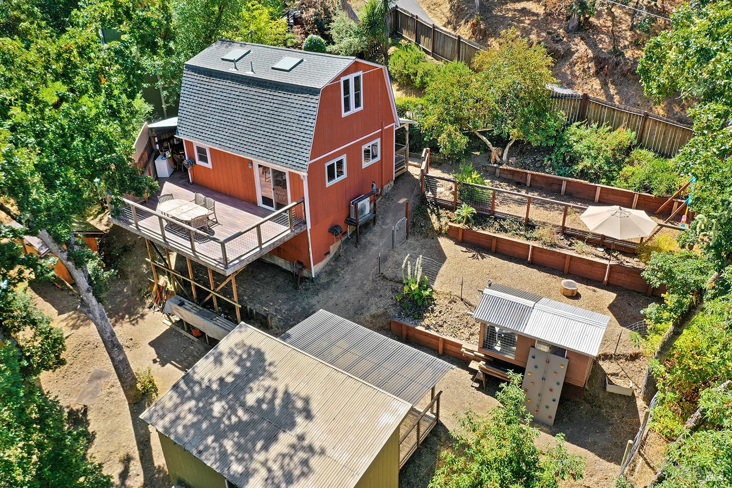 Detail Gallery Image 2 of 34 For 8640 Vila Rd, Forestville,  CA 95436 - 2 Beds | 1 Baths