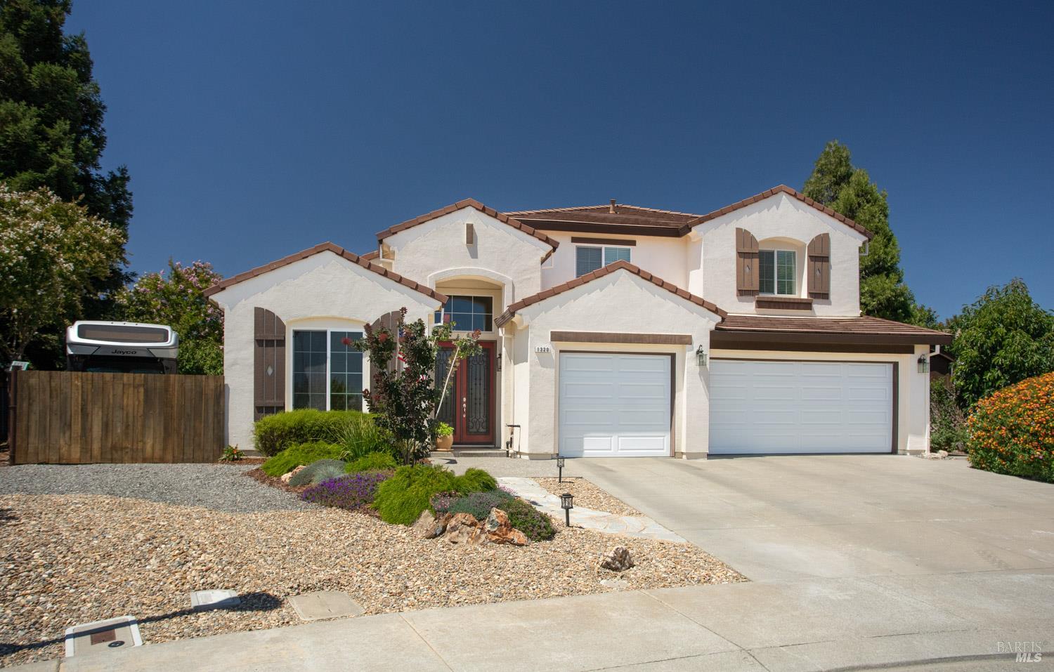 Detail Gallery Image 9 of 84 For 1320 Revelle Ct, Dixon,  CA 95620 - 4 Beds | 2/1 Baths