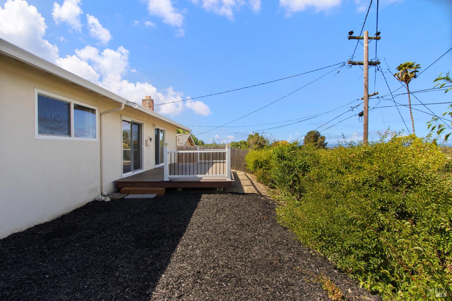 Detail Gallery Image 27 of 33 For 425 Gonzaga Ave, Vallejo,  CA 94589 - 4 Beds | 2 Baths