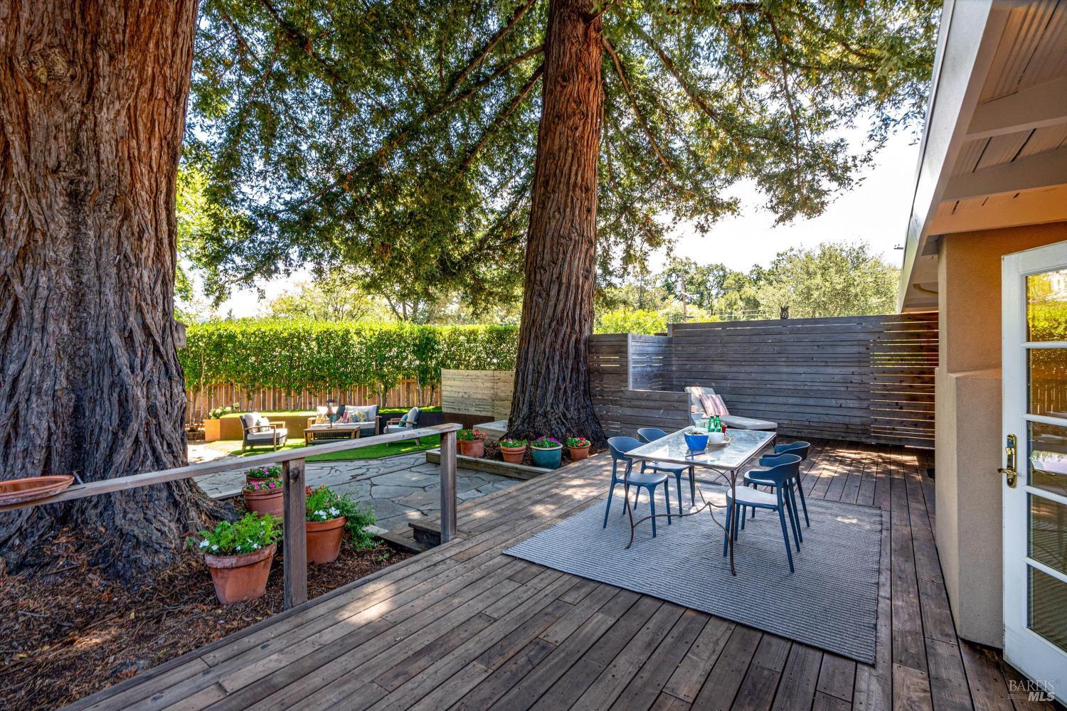 Detail Gallery Image 46 of 55 For 983 Glenwood Dr, Sonoma,  CA 95476 - 3 Beds | 2 Baths