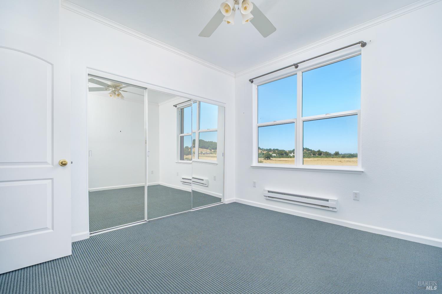 Detail Gallery Image 7 of 9 For 401 North Ave #210,  San Rafael,  CA 94903 - 2 Beds | 2 Baths
