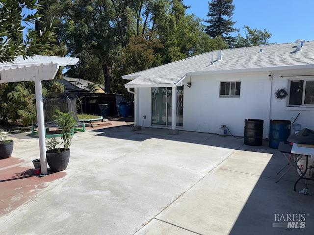 Detail Gallery Image 9 of 14 For 650 Marvin Way, Dixon,  CA 95620 - 3 Beds | 2 Baths