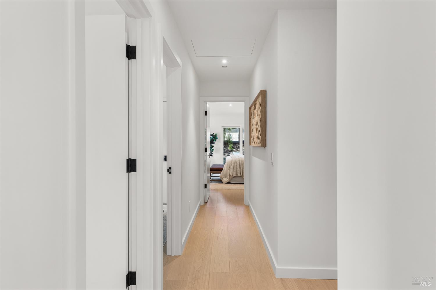 Detail Gallery Image 23 of 75 For 402 Alexander Ave, Larkspur,  CA 94939 - 4 Beds | 2/1 Baths