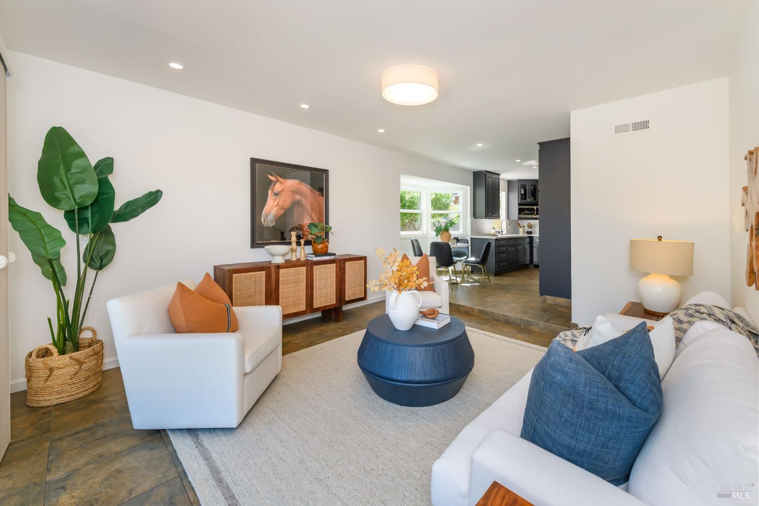 Detail Gallery Image 17 of 44 For 120 Twelveoak Hill Dr, San Rafael,  CA 94903 - 4 Beds | 2/1 Baths
