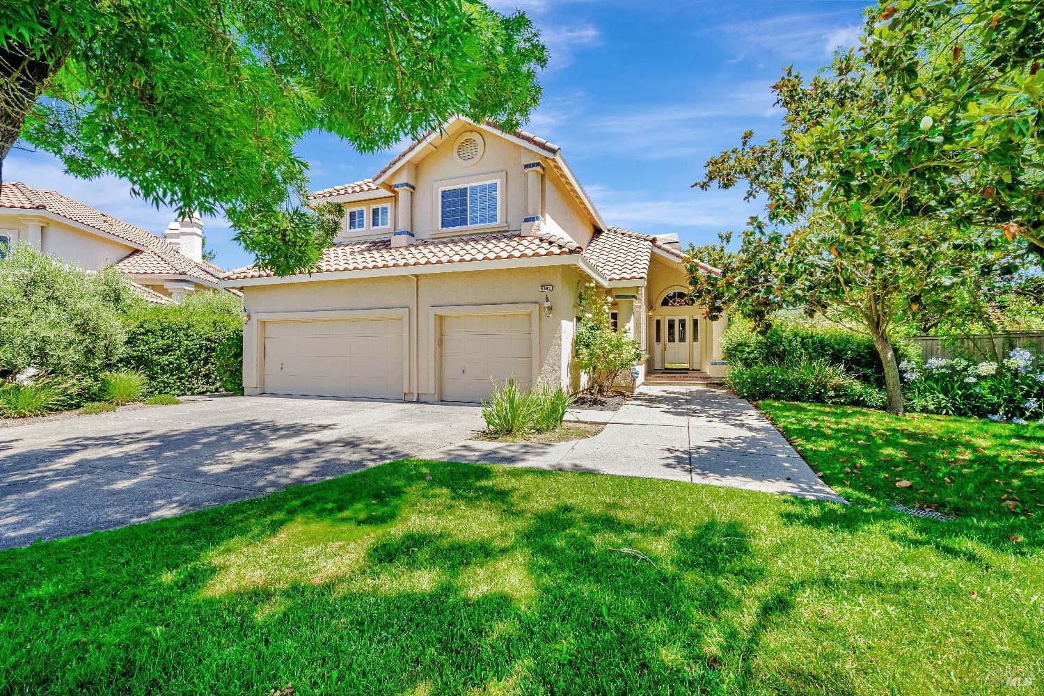 Detail Gallery Image 1 of 19 For 5441 Shallows Pl, Santa Rosa,  CA 95409 - 4 Beds | 3 Baths