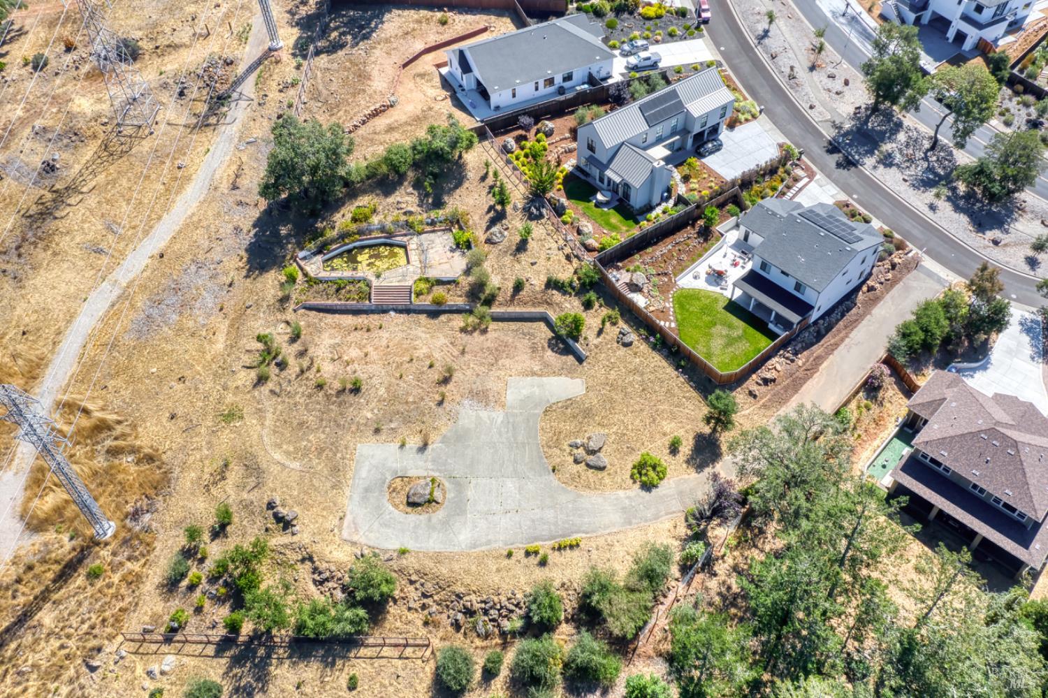 Detail Gallery Image 3 of 10 For 3687 Wyndemere Cir, Santa Rosa,  CA 95403 - – Beds | – Baths