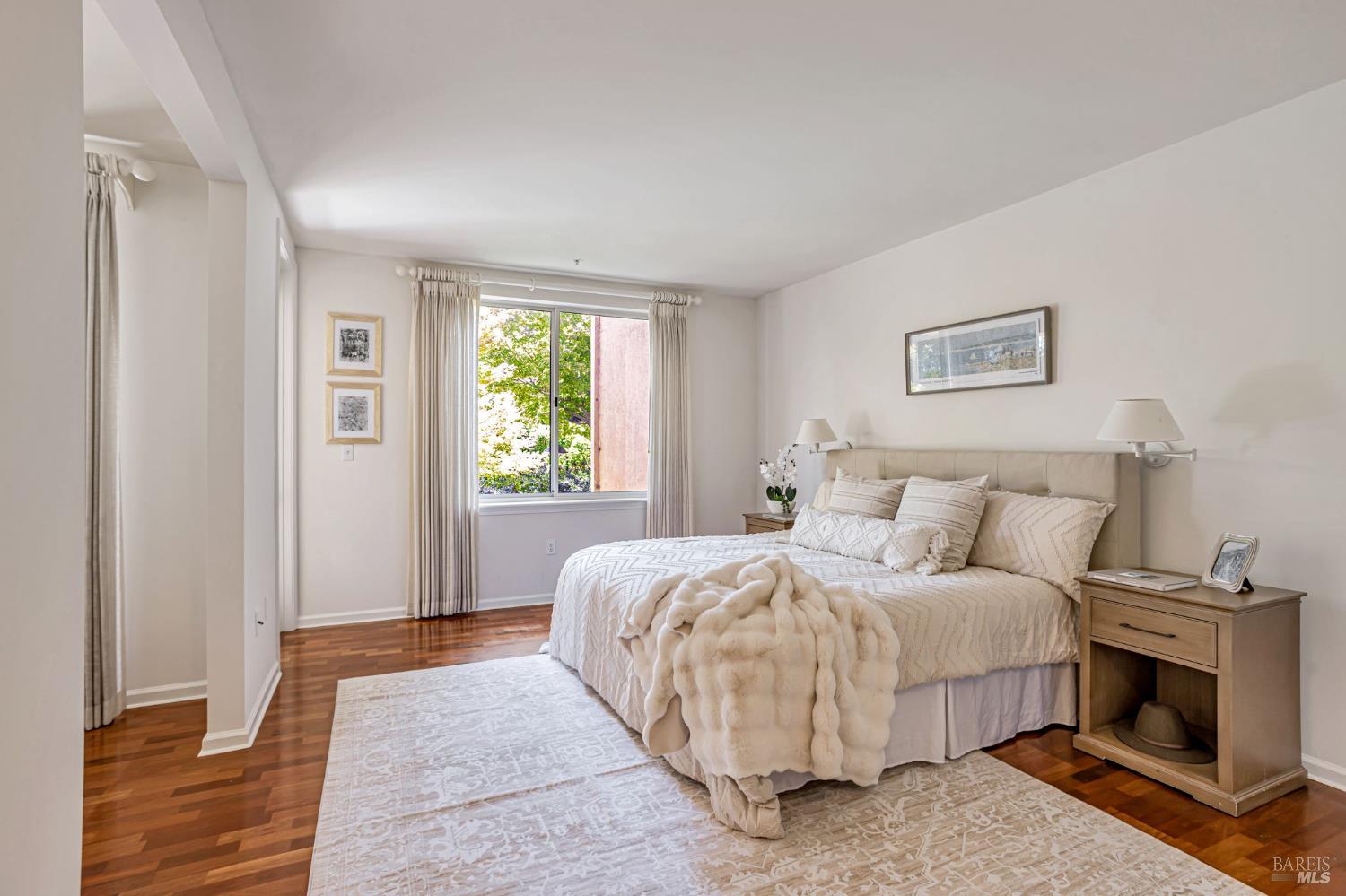 Detail Gallery Image 22 of 40 For 600 Deer Valley Rd 1e,  San Rafael,  CA 94903 - 2 Beds | 3 Baths