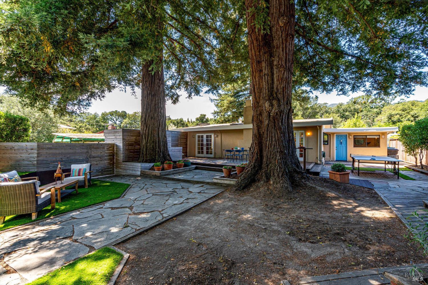 Detail Gallery Image 40 of 55 For 983 Glenwood Dr, Sonoma,  CA 95476 - 3 Beds | 2 Baths