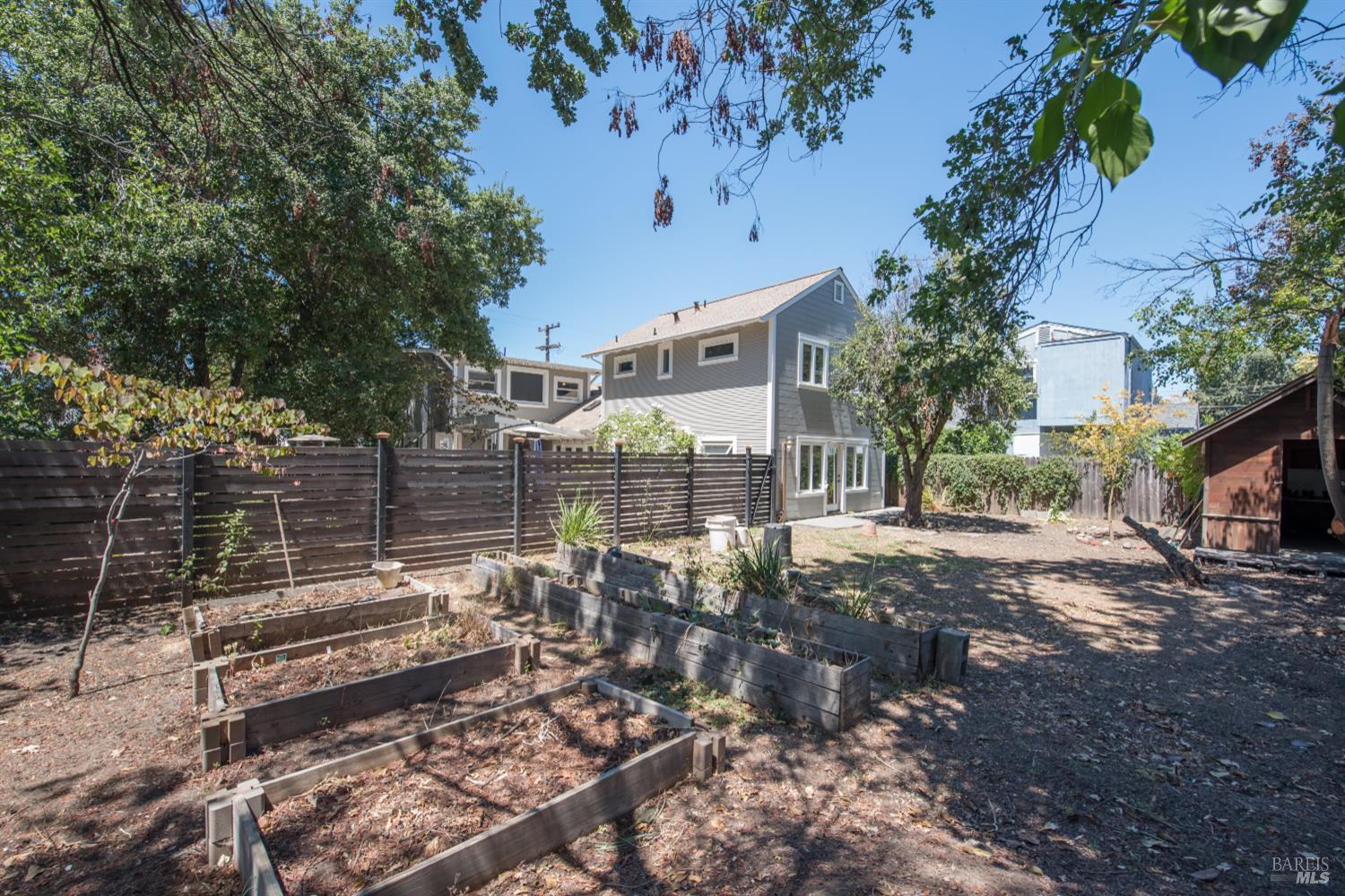Detail Gallery Image 58 of 58 For 1720 Slater St, Santa Rosa,  CA 95404 - 2 Beds | 2 Baths