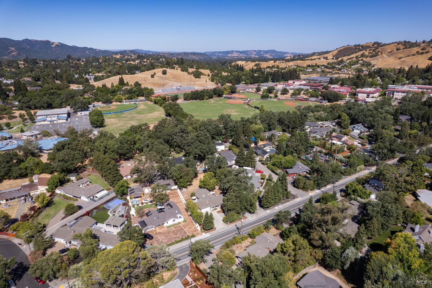 Detail Gallery Image 35 of 40 For 1651 Green Valley Rd, Danville,  CA 94526 - 4 Beds | 2 Baths