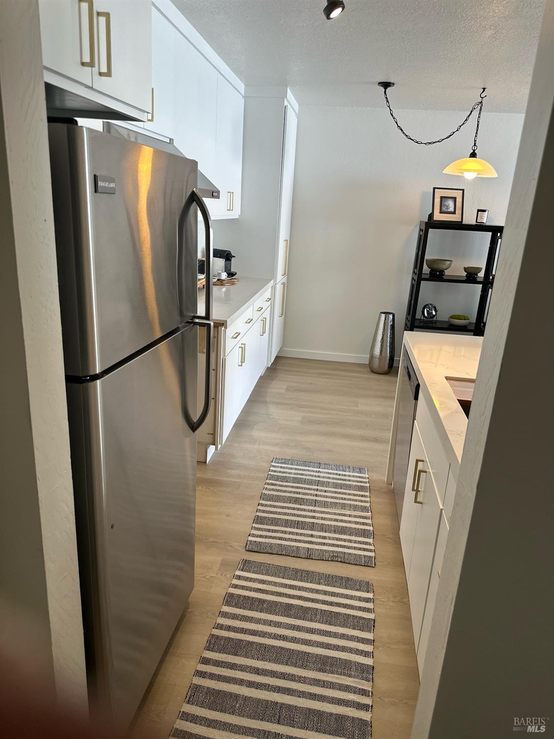 Detail Gallery Image 9 of 20 For 85 Vernon St #315,  Oakland,  CA 94610 - 1 Beds | 1 Baths