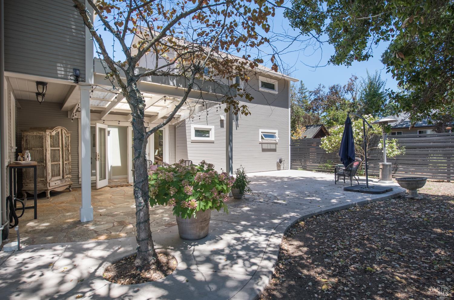 Detail Gallery Image 30 of 58 For 1720 Slater St, Santa Rosa,  CA 95404 - 2 Beds | 2 Baths