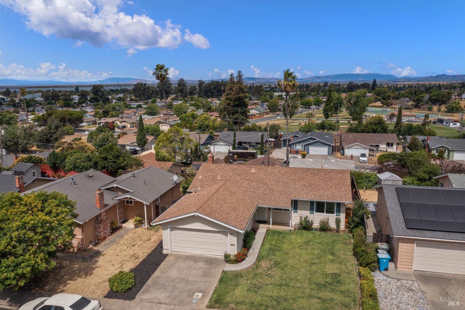 Detail Gallery Image 29 of 33 For 425 Gonzaga Ave, Vallejo,  CA 94589 - 4 Beds | 2 Baths